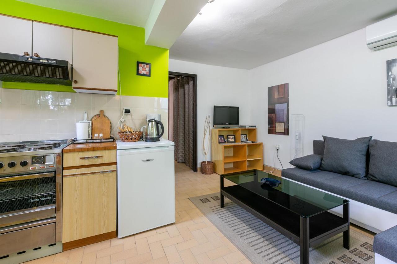 Apartments Zec เซลเซ ภายนอก รูปภาพ